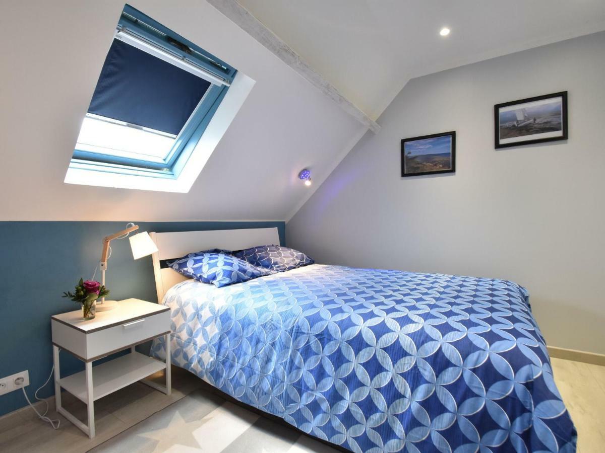 Superb Holiday Home Near The Beach 퀴네빌 외부 사진